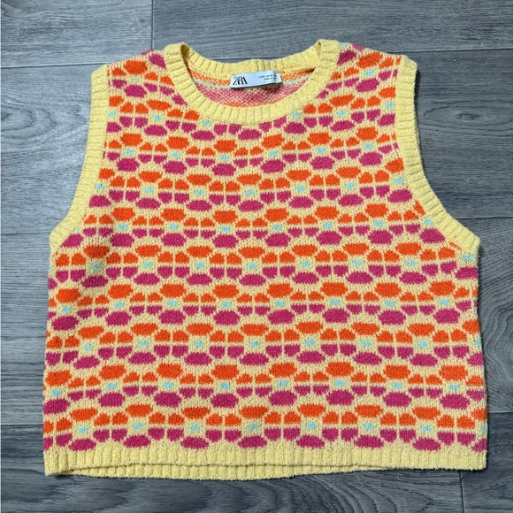 Zara sweater vest - Picture 1 of 2